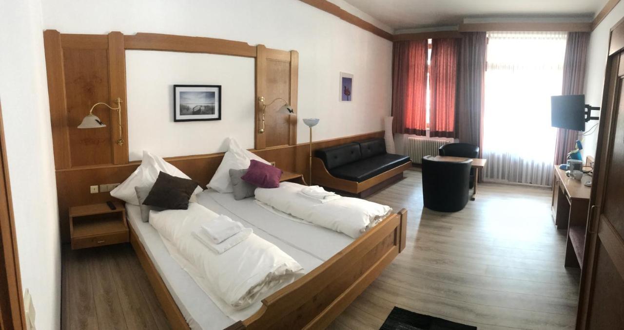 Hotel Sonne Bad Wildbad Exteriör bild