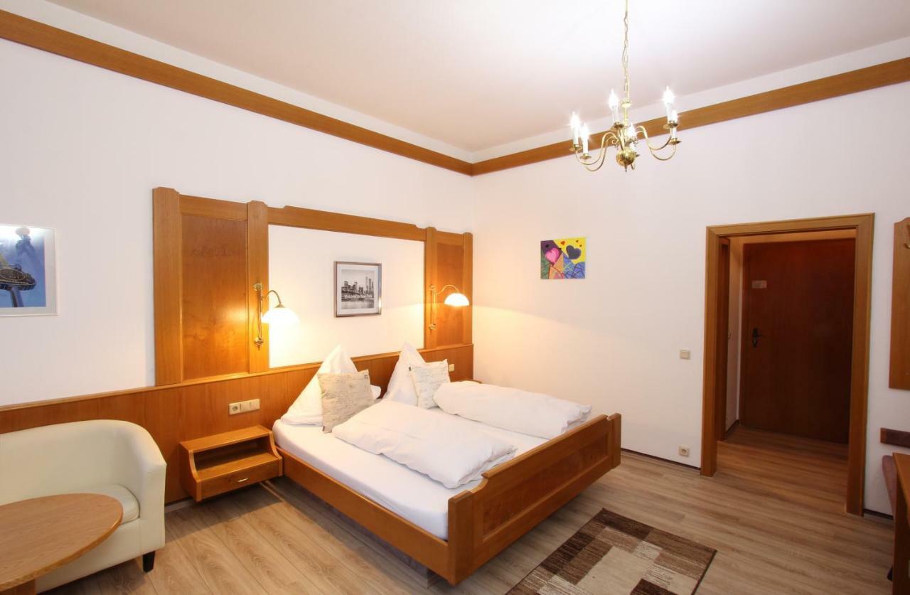 Hotel Sonne Bad Wildbad Exteriör bild